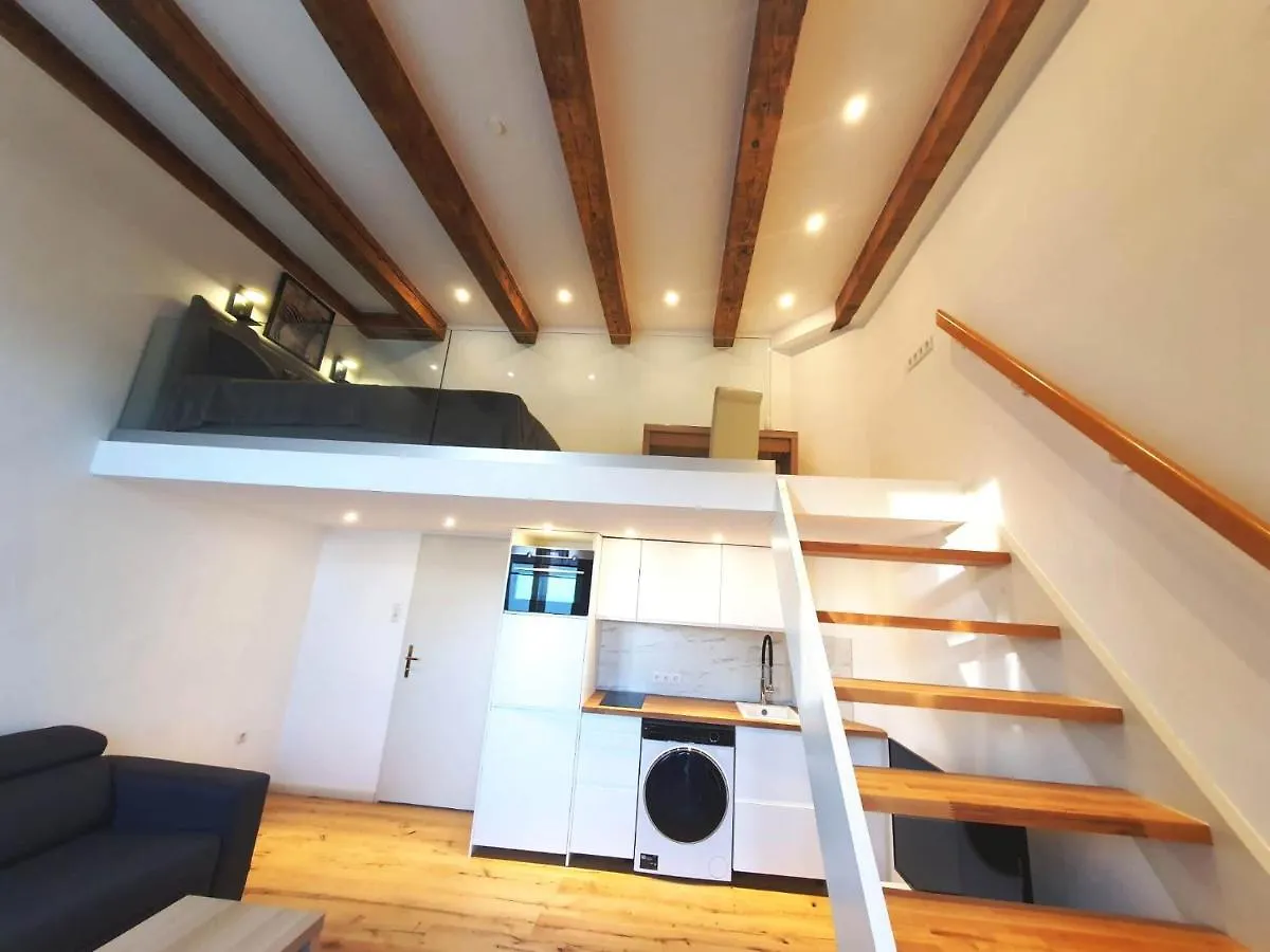 Mezzanine De Grinzing Apartment Vienna Austria